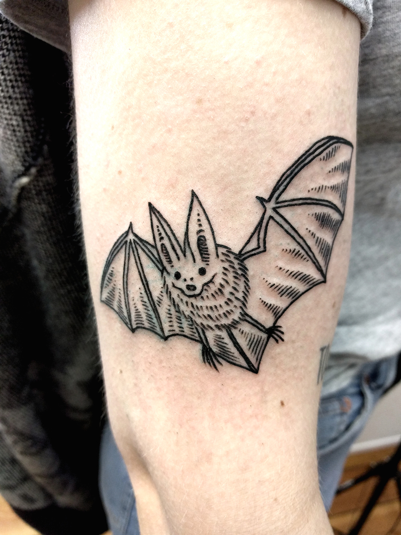 bat tattoo - www.learningelf.com.